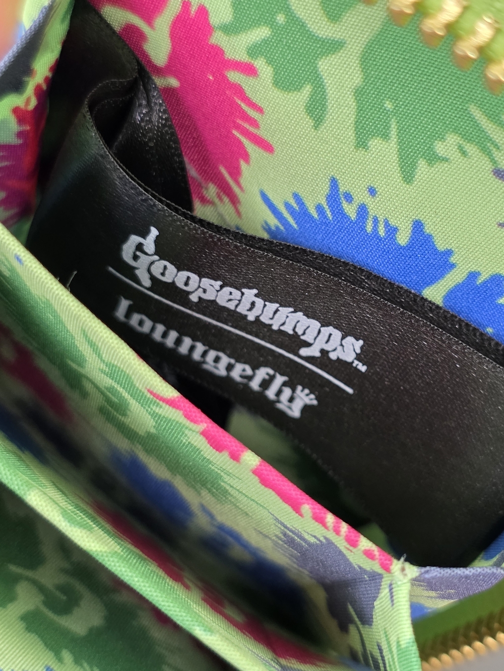 Goosebumps Night of the Living Dummy II Zip Accordion Wallet - Loungefly - Picture 6 of 6